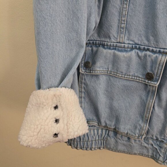 Free People We The Free Ariel Cozy Bomber Jacket Denim Sherpa Trim Size L - Picture 6 of 10